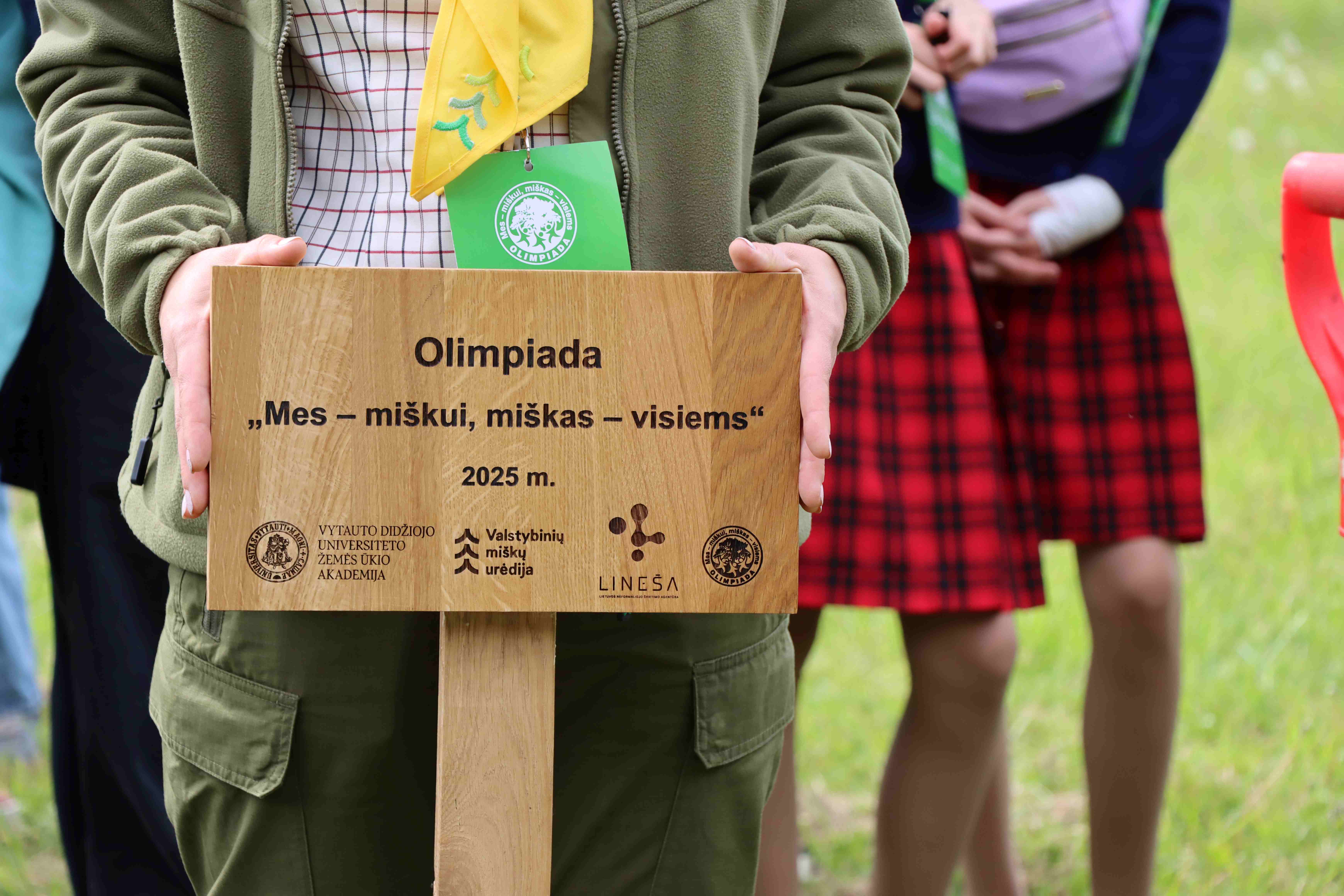 IMG_1327 Išrinkti šalies geriausieji – įvyko pirmoji miškininkystės olimpiada „Mes miškui – miškas visiems“