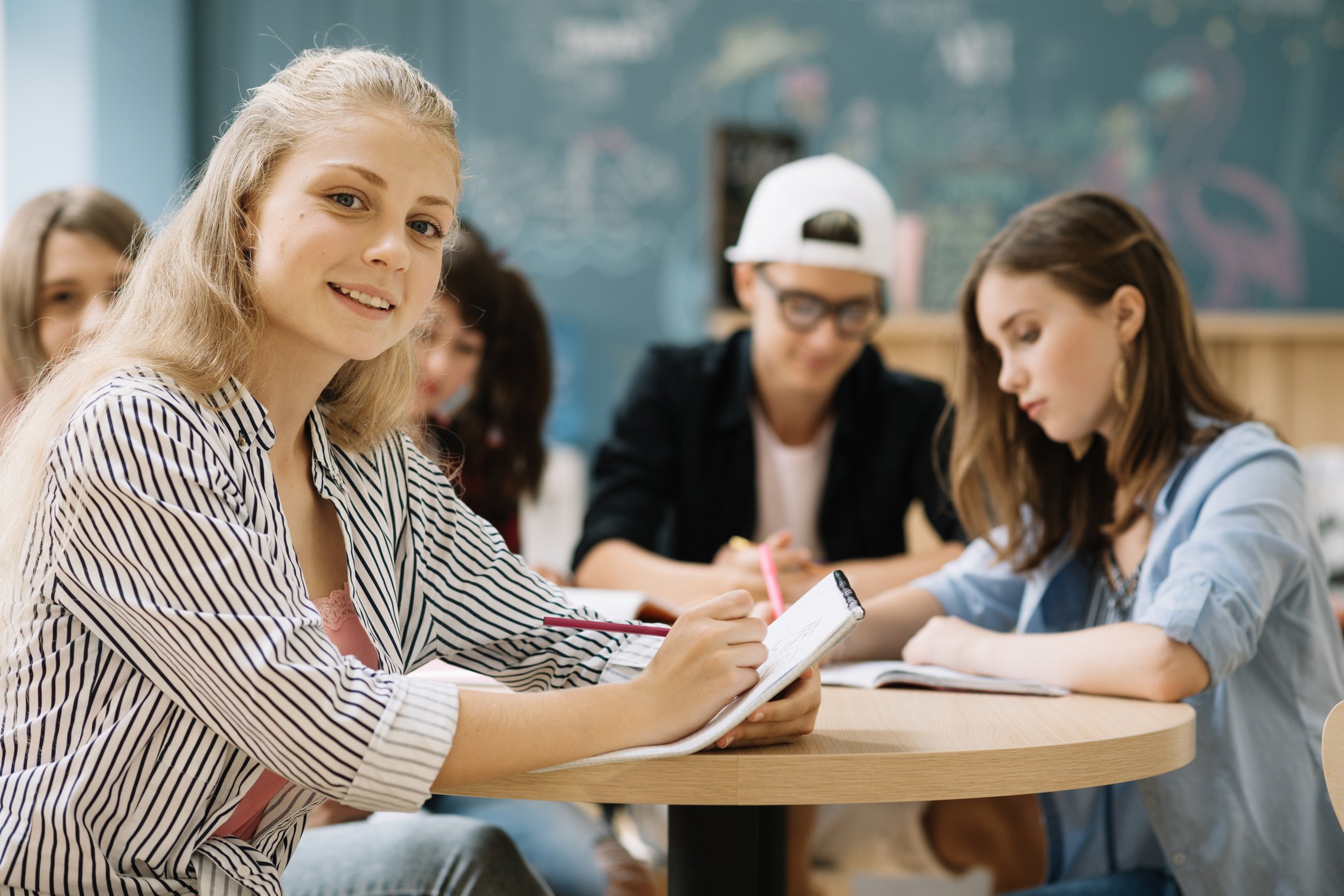 studentai Jaunuoliai iš socialiai jautrios aplinkos į aukštąsias mokyklas galės stoti per antrąją konkursinę eilę