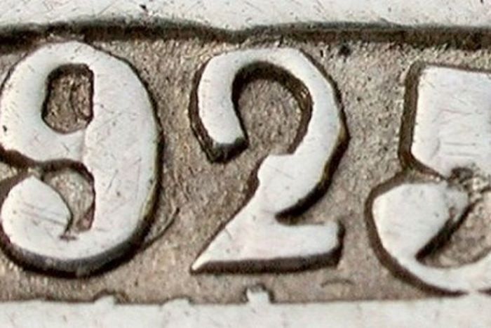 oQlHEFvZlqUjpeg__2280_1520_q85_ALIAS_newshudge_crop_smart_subsampling_2_upscale_praba Ženklai tauriuosiuose metaluose, už kuriuos atsakomybės niekas neprisiima
