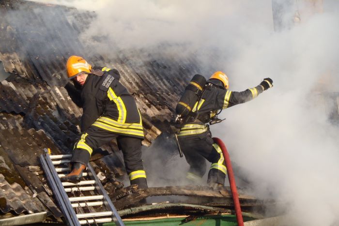 Trakų priešgaisrinė gelbėjimo tarnyba: šildymo sezonas – ne už kalnų