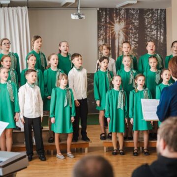 Traku_pradine_choras_ Trakų pradinės mokyklos jaunučių choras ruošiasi Moksleivių dainų šventei