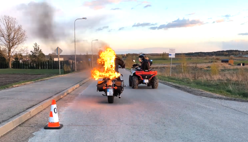 degantis_motoc_Mezonis_ Pačią sniegingiausią 2026-ųjų pavasario dieną – lietuvio iš Trakų pasiekti net du pasaulio rekordai (video)