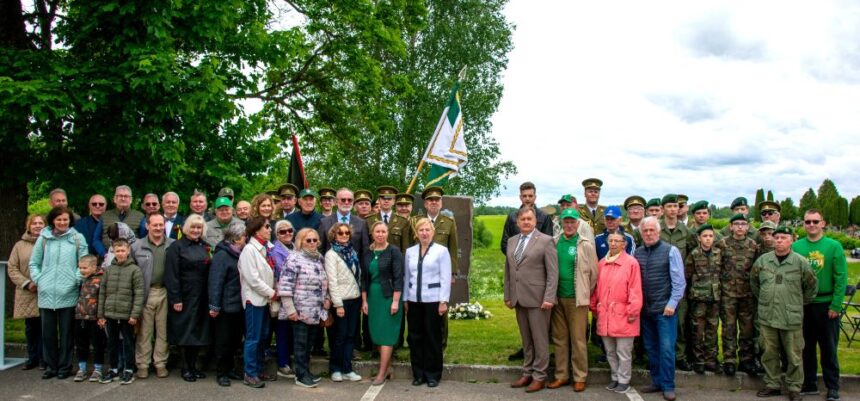 Sventes_dalyviai_Pasienieciu_klubo_ nuotr Dar ne paskutinis pasienio policininkų palikuonių susitikimas Linkmenyse