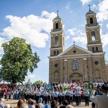 Chorų festivalis-konkursas „Mūsų dainose 2026“: šventė, suskambusi Lietuvos chorų balsais