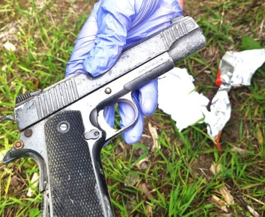 Likviduota ginkluota grupuotė: po įkaito išlaisvinimo operacijos įtarimai pareikšti daugiau nei 10-iai asmenų (video)