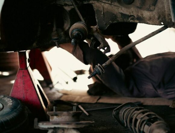 katalizatoriu_kainos Kaip pasaulinė žaliavų rinka veikia automobilių pramonę?